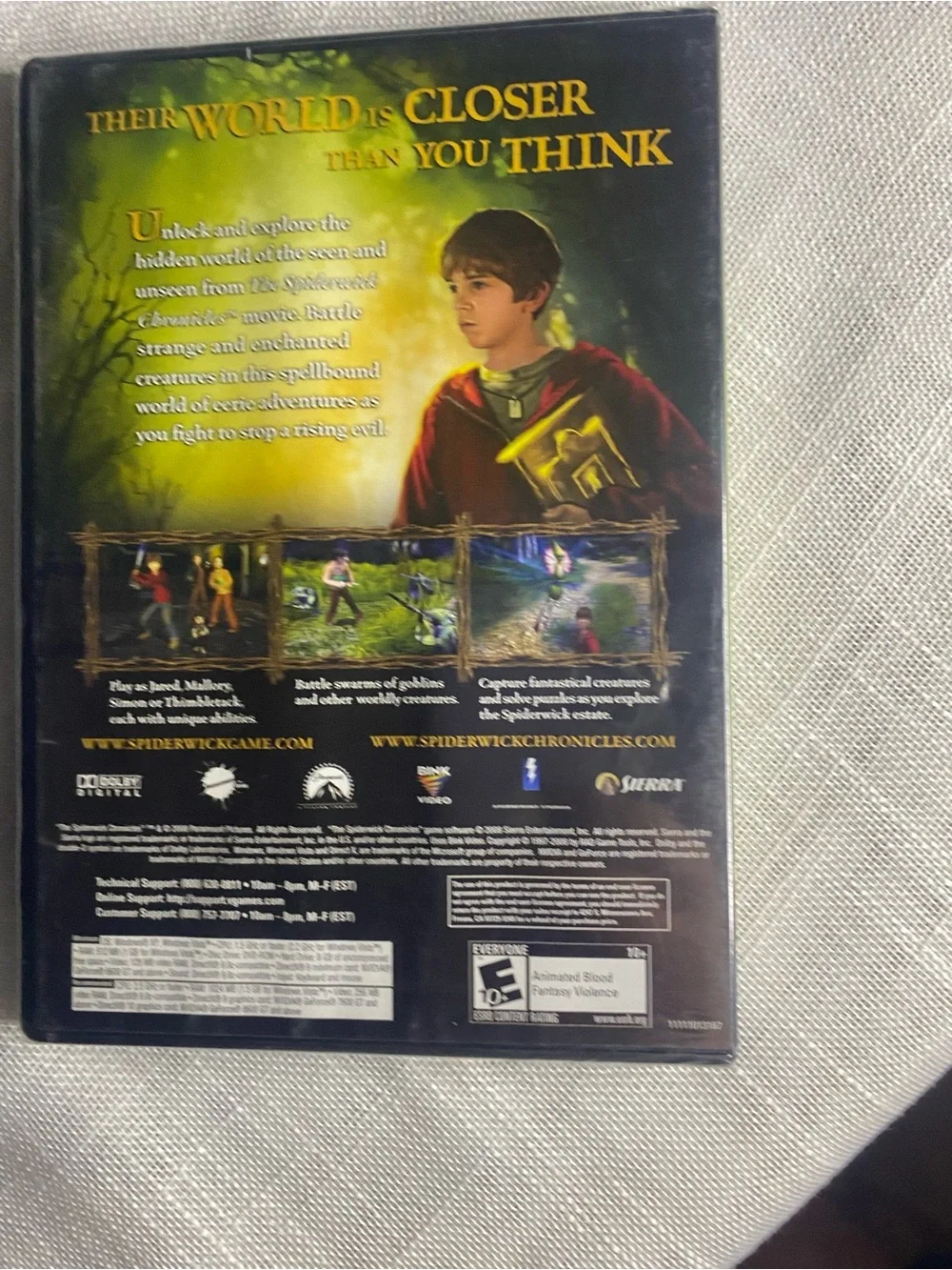Serra The Spiderwick Chronicles PC Game - Green & Yellow Cover
